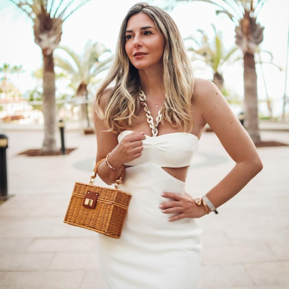 LAST ONE! BLOGGER'S FAVE! Zara Cut Out Dress White Sz XS, M NWT - Picture 10 of 17